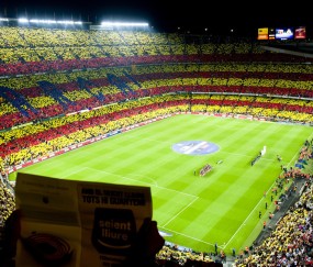 爱游戏体育-F1赛车赛场焦点！韩国队对阵中国队，爆冷逆转，黑马强势击败劲敌